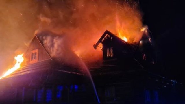 447520_poziar zdiar hazz 3 676x304.jpg