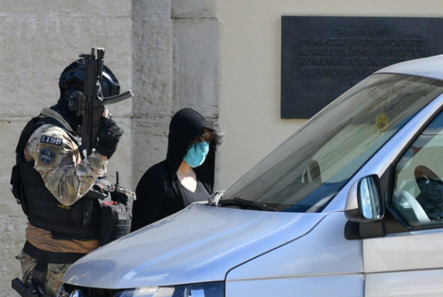 447536_10 1 676x453.jpg