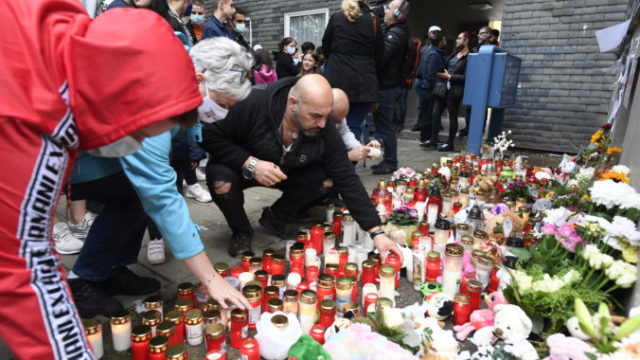447604_germany_dead_children_46911 666ae2991307497eb30368299b84771e 676x451.jpg
