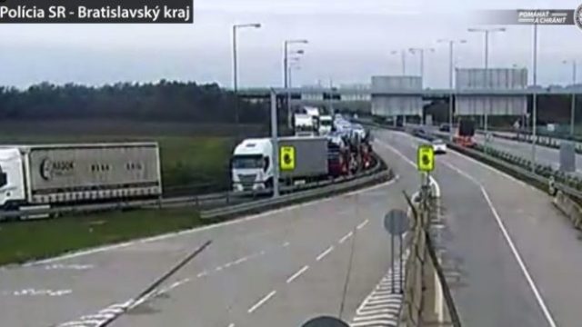 447634_a unovo rajka kolana 676x347.jpg