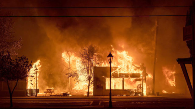 447876_pacific_northwest_wildfires_64493 028896130f774873828182db66482d0f 676x450.jpg
