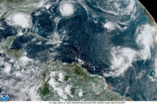 448090_tropical_weather_36525 dd6ebc20d8e44a0d9ca76fe69b30b2f9 1 676x451.jpg