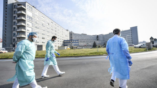 448312_italy_virus_outbreak_00962 a0904040843444da8df76bdaca11747a 676x451.jpg