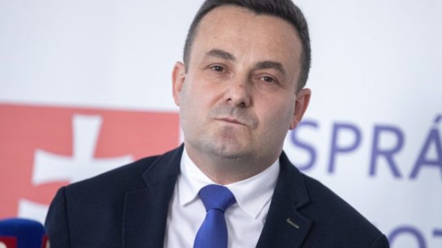 448647_img_1319 min 676x447.jpg