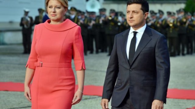 448663_7 min 676x451.jpg