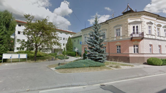 448815_mestsky urad zastupitelstvo dolny kubin maps 676x394.jpg