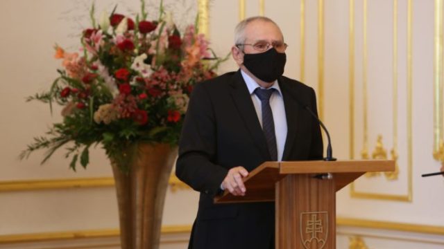 448934_milan knazko 676x451.jpg