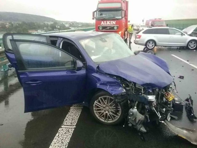 449085_02 676x507.jpg