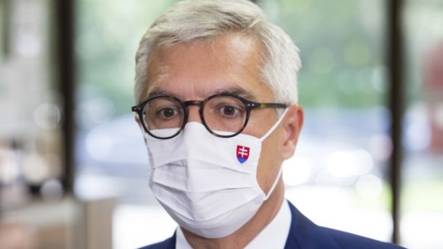 449152_4o8a2201 676x451.jpg