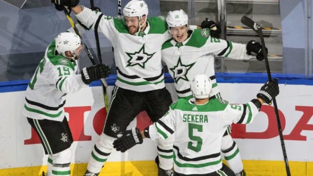 449277_andrej sekera dallas stars 676x495.jpg