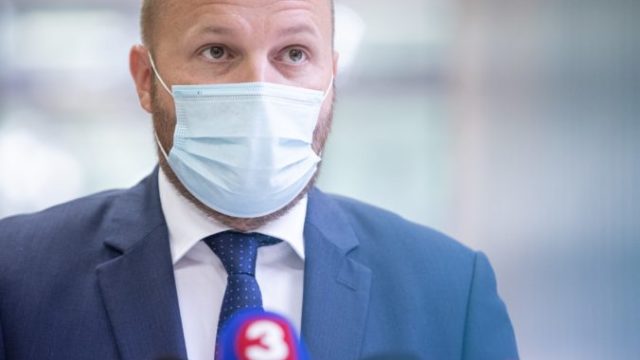 449487_img_1526 min 676x451.jpg