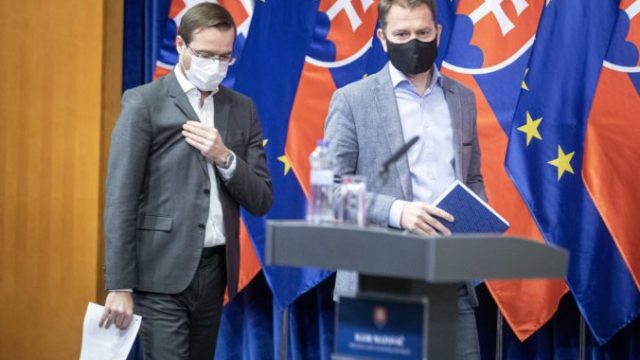 449506_marek krajci igor matovic 676x463.jpg