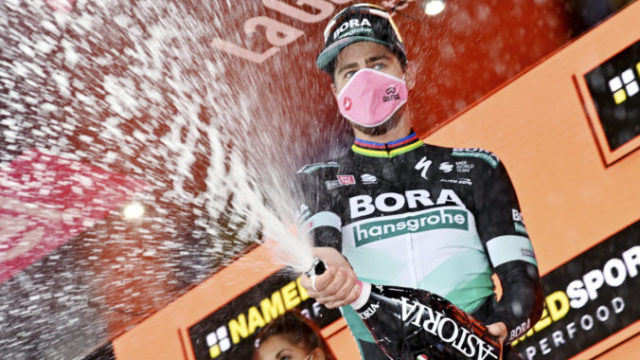 450300_italy_giro_cycling_62790 bb940cb031c0461eb76fd7fa2c7de6a1 676x451.jpg