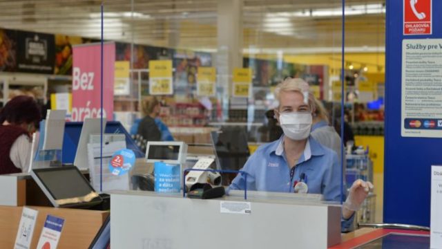 450840_dsc_0139 676x449.jpg