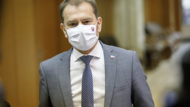 450917_img_8812 676x451.jpg