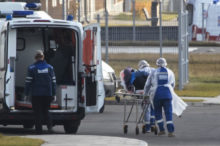 451059_virus_outbreak_russia_23852 4fe6f172d3174991b363b6b49e68327e 676x450.jpg