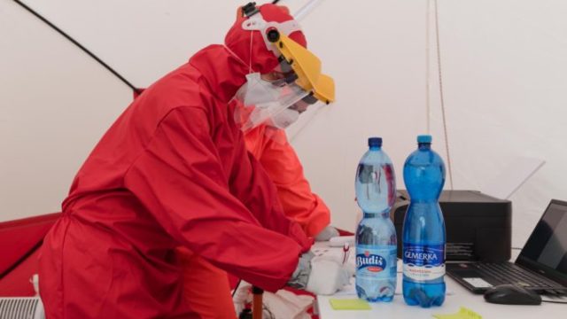 451218_foto_zdroj_budis a. s._pitny rezim_testovanie_1 676x451.jpg