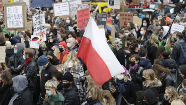 451253_poland_abortion_92428 fe3eb1acf9d249409633cd4ea6add049 676x441.jpg