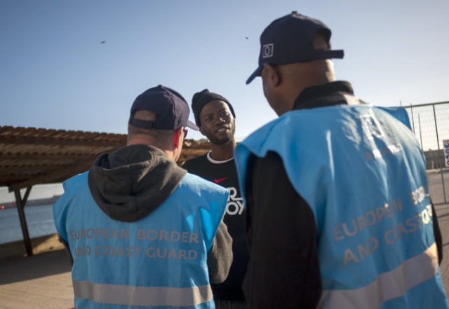451326_spain_migrants_77267 99c9d1b3c2694cf9847810b68fbdd1da 1 676x466.jpg