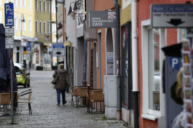 451469_virus_outbreak_germany_32312 78011cce66ff4e2f9ed9e6e41b1913ab 676x451.jpg