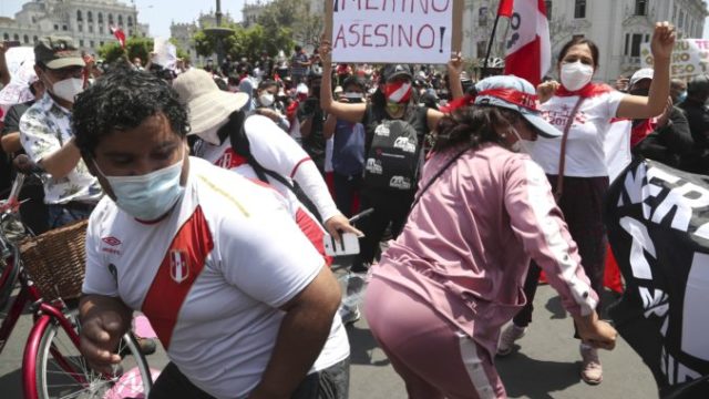 452108_peru_political_crisis_10695 ad8269984974419f8381375e9b91baad 676x451.jpg