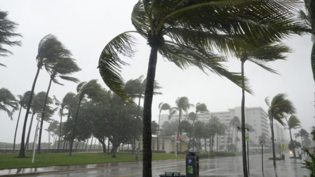 452153_tropical_weather_33597 b6abb8271aa74266a3d815d107ba42be 676x451.jpg