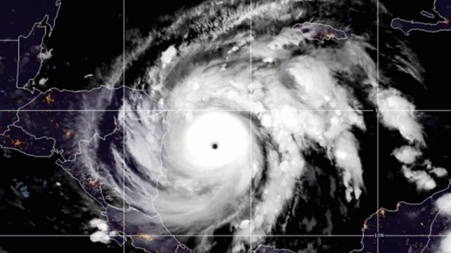 452198_tropical_weather_89435 f2c952a1b14c46ae98376c4df1a4781c 676x451.jpg