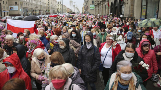 452357_belarus_protests_86309 9b9fc8989cdd4154ab5793c121125e9c 676x451.jpg