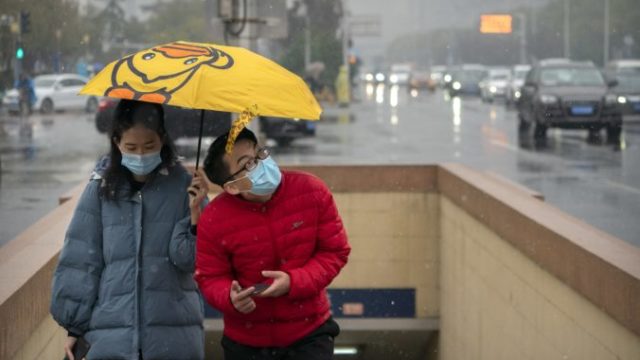 452429_virus_outbreak_china_04054 4f97e6ea4ee34032bb138f7f472b44d7 min 676x451.jpg