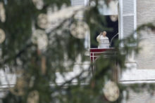 453308_vatican_pope_79964 e8b82c66692148ee955a3014cd452372 676x451.jpg