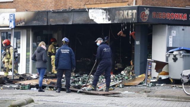 453405_netherlands_explosion_50567 53f6014e4e004c8989d688bf412c2d88 676x451.jpg