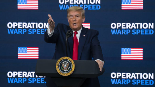 453468_virus_outbreak_trump_vaccine_98143 1a5f442b1ce743b5aafbec238d7082ec 676x451.jpg