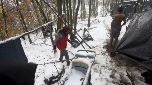 453552_bosnia_migrants_91752 d06624278120437c8d864a875d9ccce0 676x451.jpg