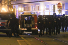 453605_austria_police_operation_17859 f28cdf00fd954833a0789b09ff2e7e47 676x451.jpg
