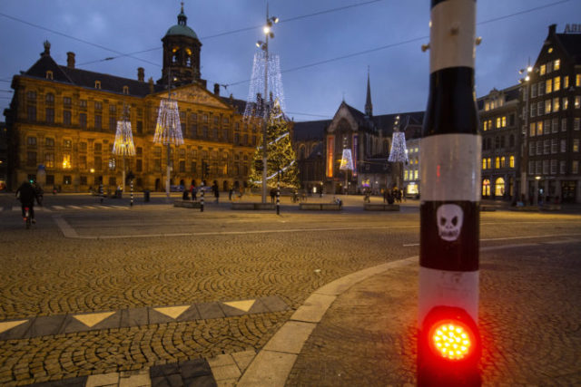 453858_aptopix_netherlands_virus_outbreak_28851 5a9bf72be9f84a8181e85e8205c4b1b8 676x451.jpg