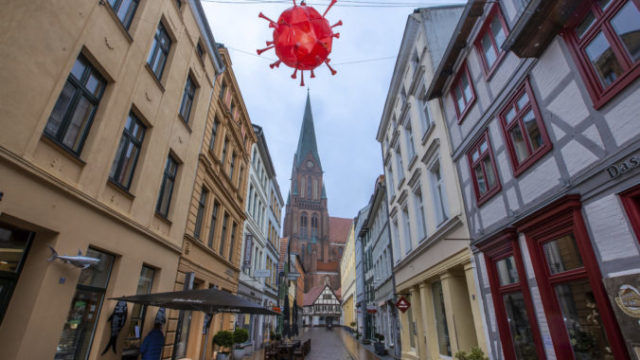 454868_virus_outbreak_germany_78255 874a639667ca4f4b9f5f00346f10eaec 676x448.jpg