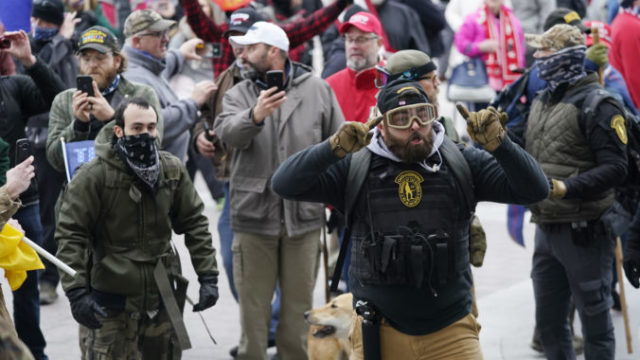 455177_capitol_siege_the_imagery_20652 19ca475cf5be45b48ad38b6accf61dc5 676x468.jpg