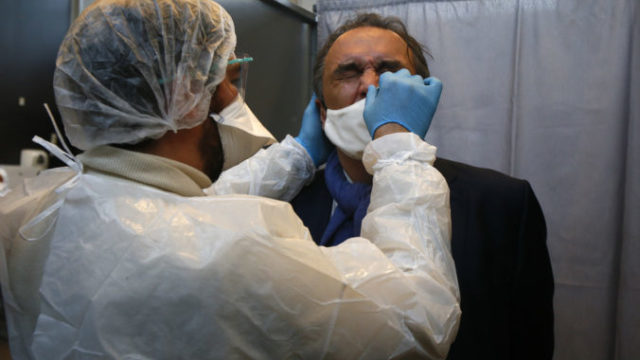 455780_virus_outbreak_france_10621 711efcd7938b40cab003764ae26c77d0 676x451.jpg