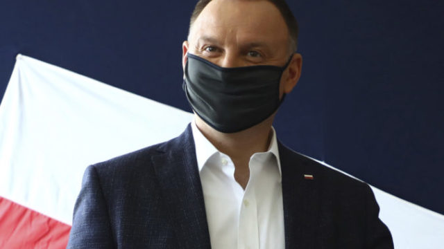 455961_virus_outbreak_poland_duda_81822 008e9b5f5e384cdb96a9850ea99081d5 676x489.jpg