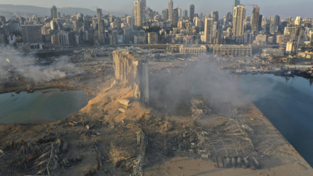 456698_lebanon_explosion_81573 6aba3529e31d46698f3c23eaafaef231 676x451.jpg
