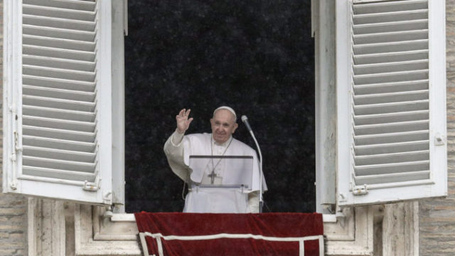 456745_vatican_pope_69555 8e1cd0182b254127bed67d704faee9c1 676x451.jpg