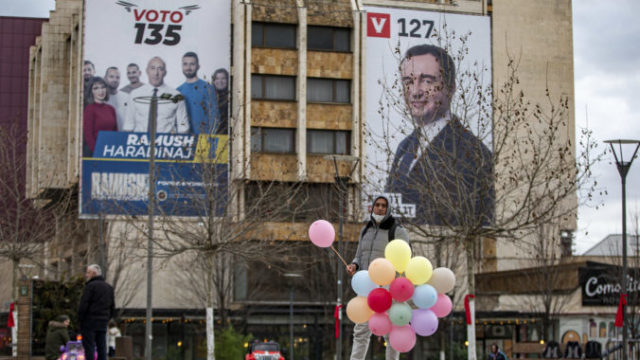 457139_kosovo_election_01988 7406138075b24724a37c33835578530b 676x451.jpg