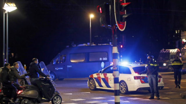 457531_virus_outbreak_netherlands_21310 67cb1b8a750244e380b387122eb704c6 676x437.jpg