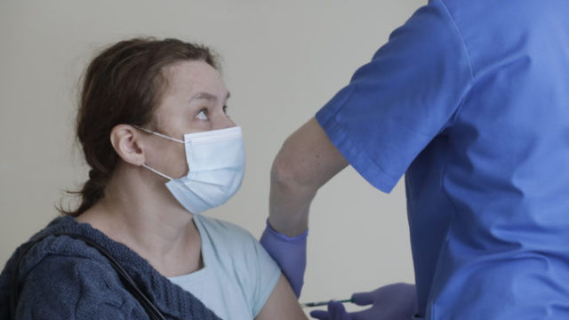 457731_virus_outbreak_europe_vaccine_tussle_31662 0b3c0f4c6c4e47f8b1488612c82bda90 676x466.jpg