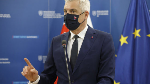 458318_bp_1382 676x451.jpg