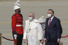 458390_iraq_pope_12448 021ecf5533ff4619bdd2deb5ad414f82 676x451.jpg