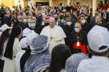 458442_iraq_pope_74800 c3a95d90af814156840e4f28f8a53b2c 676x450.jpg