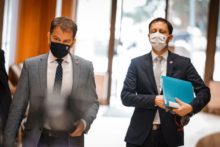 458523_igor matovic eduard heger 676x451.jpg