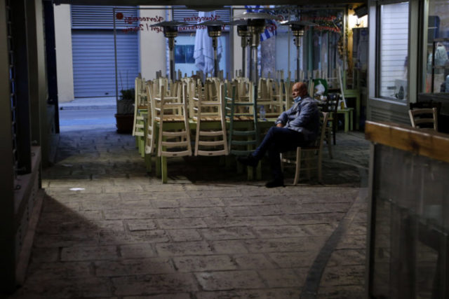 458809_aptopix_virus_outbreak_cyprus_76811 b59f52a405a54a44b28197ebe6d0a3b7 676x451.jpg