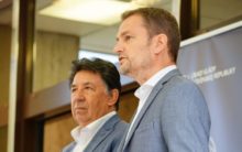 459376_jan budaj igor matovic 676x424.jpg